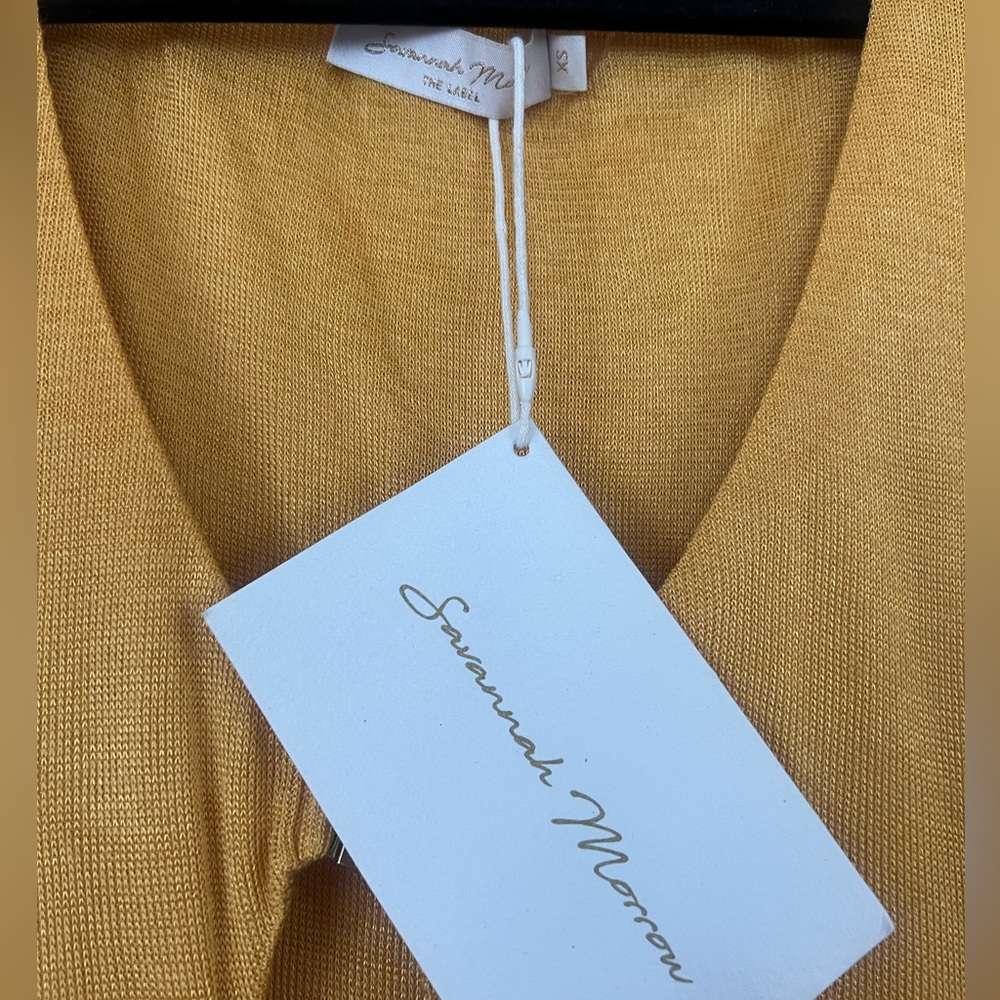 Elegant Yellow Cut-Out Dress - Picture 6 of 6